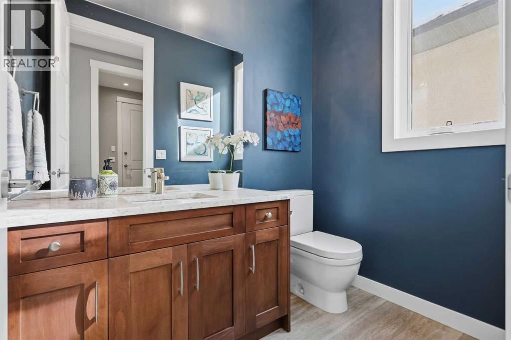 Single Family House for Sale in   Street NE Winston Heights/Mountview Calgary 