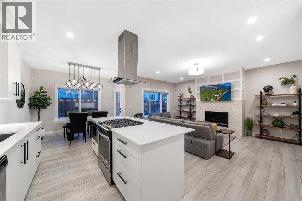 Single Family House for Sale in  Carringsby Avenue NW Carrington Calgary 