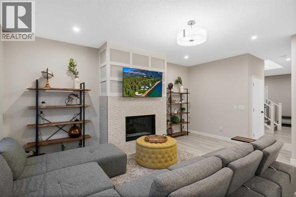Single Family House for Sale in  Carringsby Avenue NW Carrington Calgary 