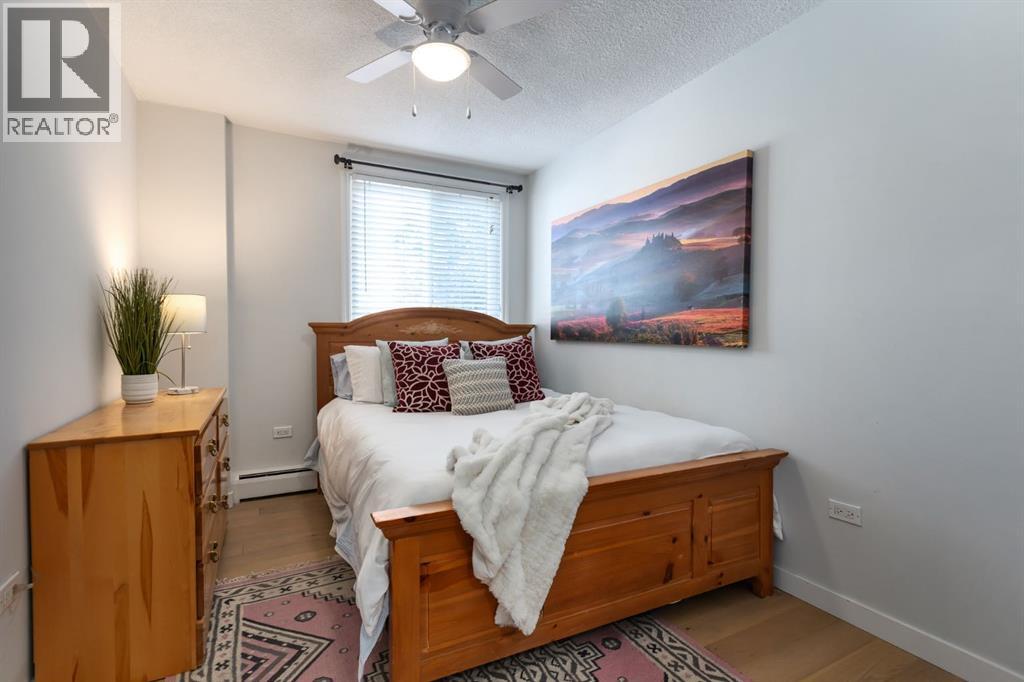 Single Family House for Sale in   Cedar Crescent SW Spruce Cliff Calgary 