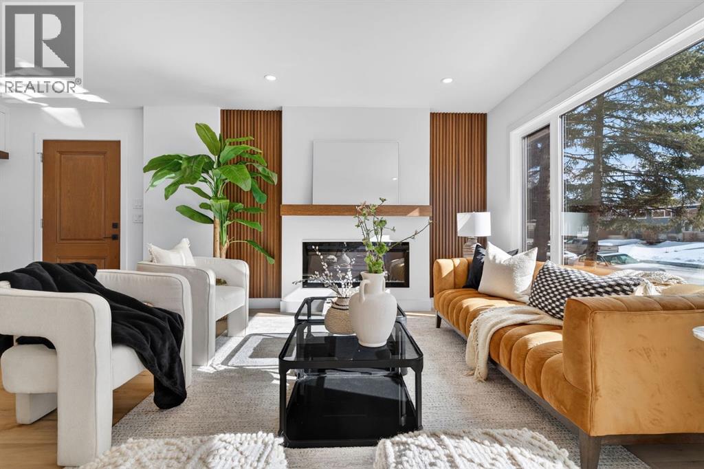 Single Family House Bungalow for Sale in  Mapleglen Crescent SE Maple Ridge Calgary 