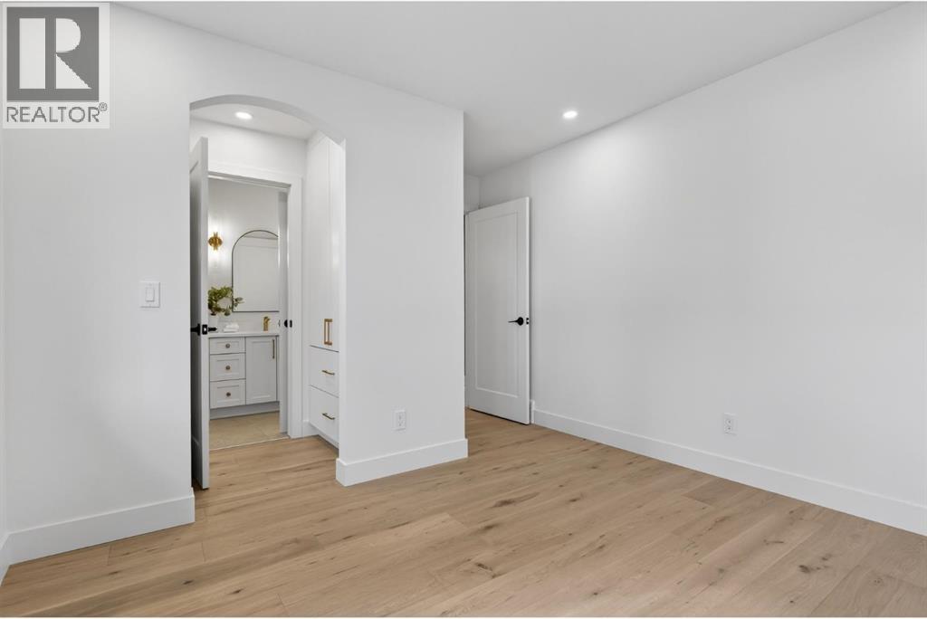 Single Family House Bungalow for Sale in  Mapleglen Crescent SE Maple Ridge Calgary 