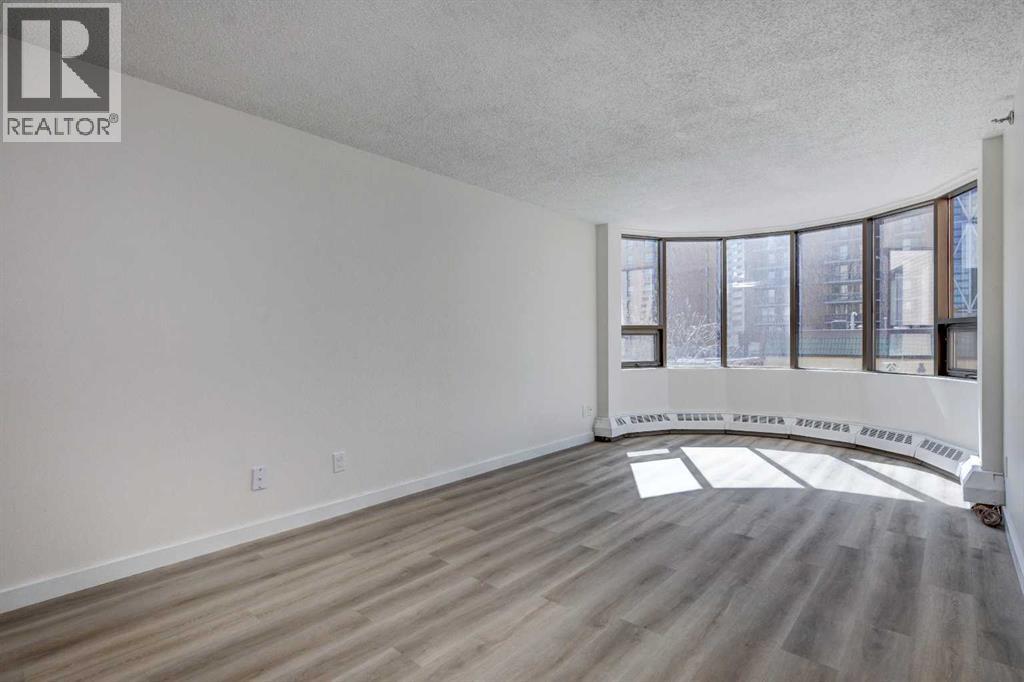 Single Family House for Sale in    Avenue SE Chinatown Calgary 