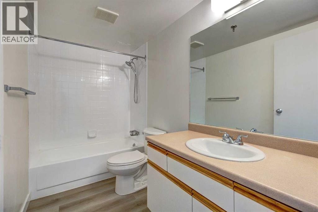 Single Family House for Sale in    Avenue SE Chinatown Calgary 