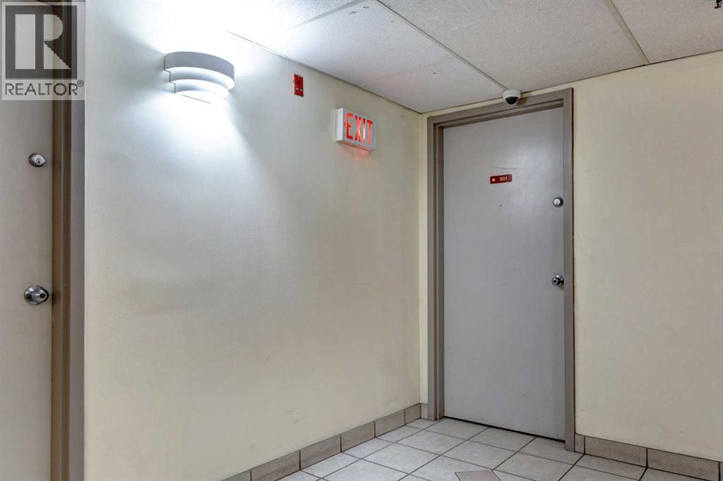 Single Family House for Sale in    Avenue SE Chinatown Calgary 