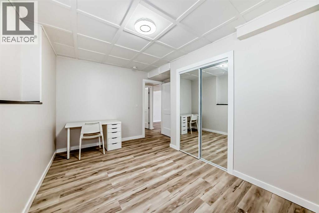 668 Robinson Avenue, Penhold