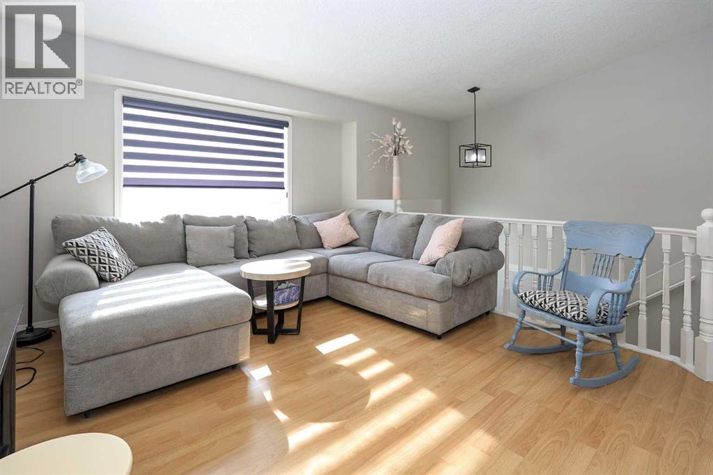 16 Durand Crescent, Red Deer