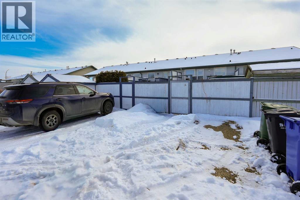 16 Durand Crescent, Red Deer