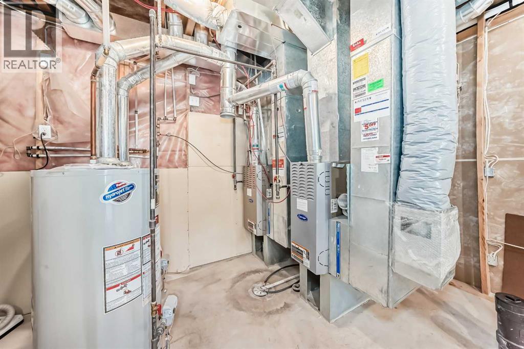 Single Family House for Sale in  Royal Highland Court NW Royal Oak Calgary 