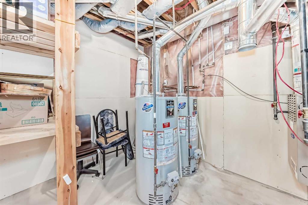 Single Family House for Sale in  Royal Highland Court NW Royal Oak Calgary 