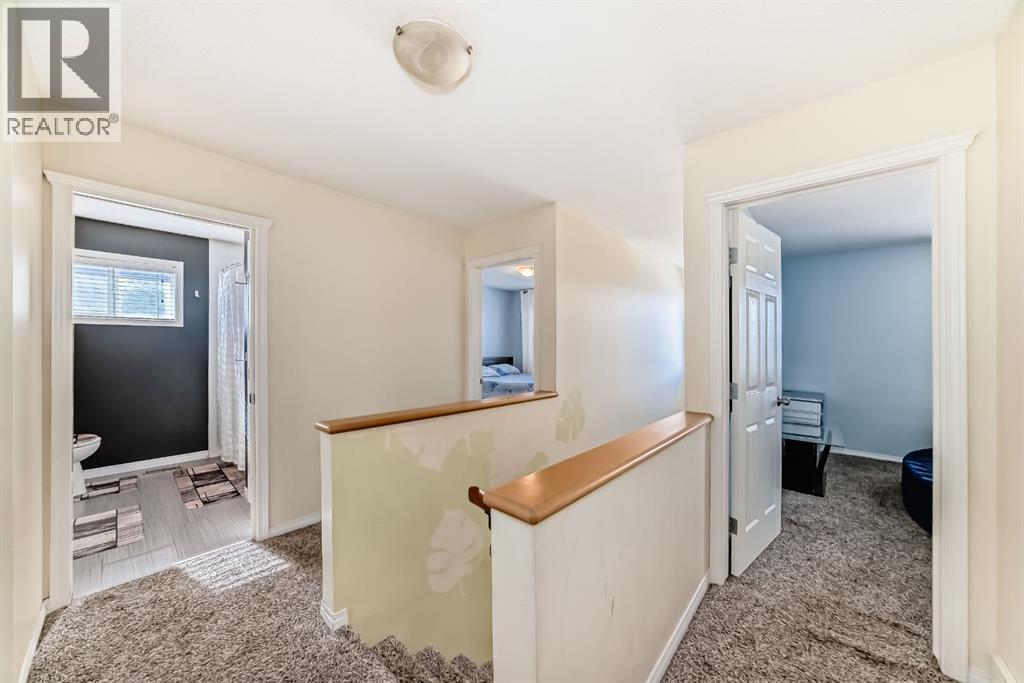 Single Family House for Sale in  Saddlecrest Park NE Saddle Ridge Calgary 