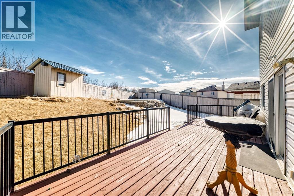 Single Family House for Sale in  Saddlecrest Park NE Saddle Ridge Calgary 