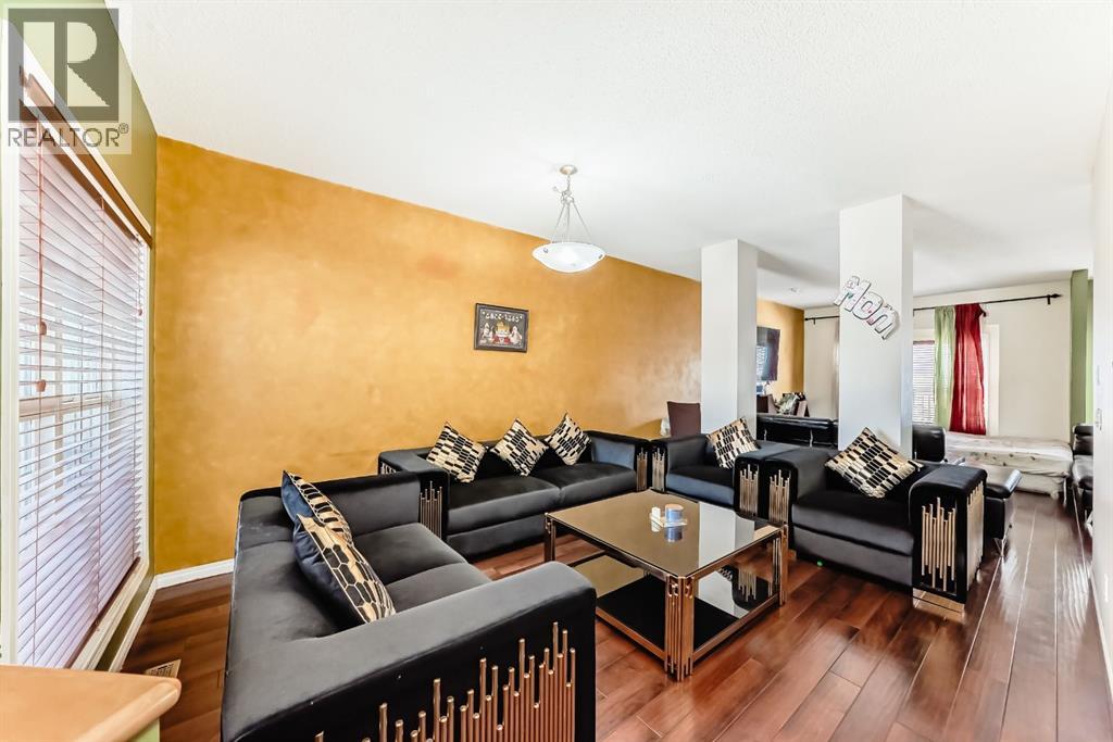 Single Family House for Sale in  Saddlecrest Park NE Saddle Ridge Calgary 