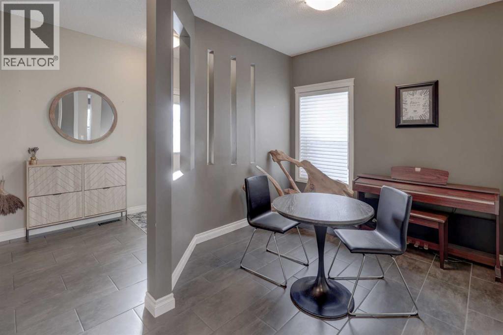 Single Family House for Sale in  Royal Oak Terrace NW Royal Oak Calgary 