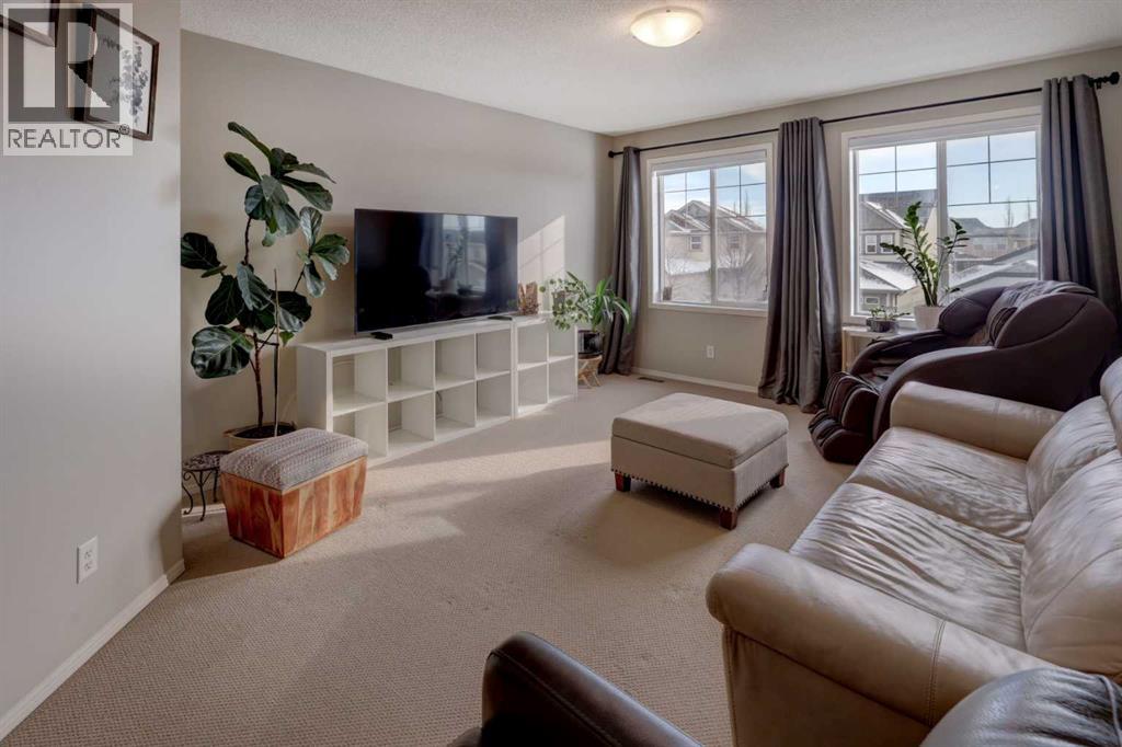 Single Family House for Sale in  Royal Oak Terrace NW Royal Oak Calgary 