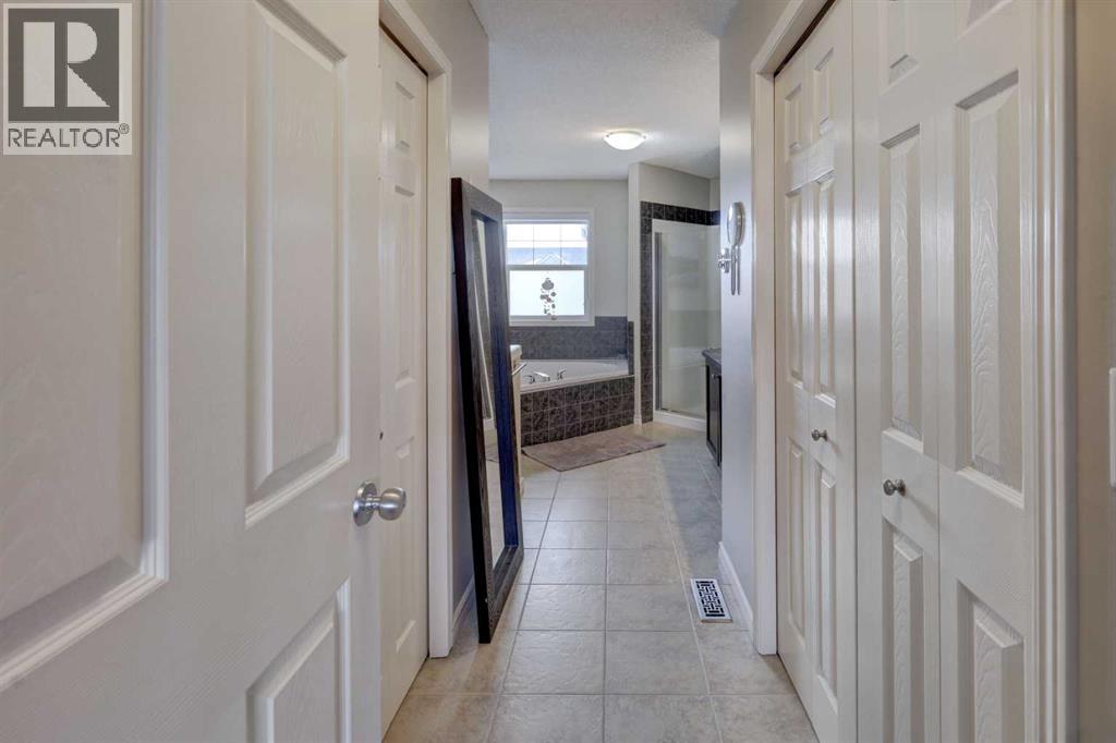 Single Family House for Sale in  Royal Oak Terrace NW Royal Oak Calgary 