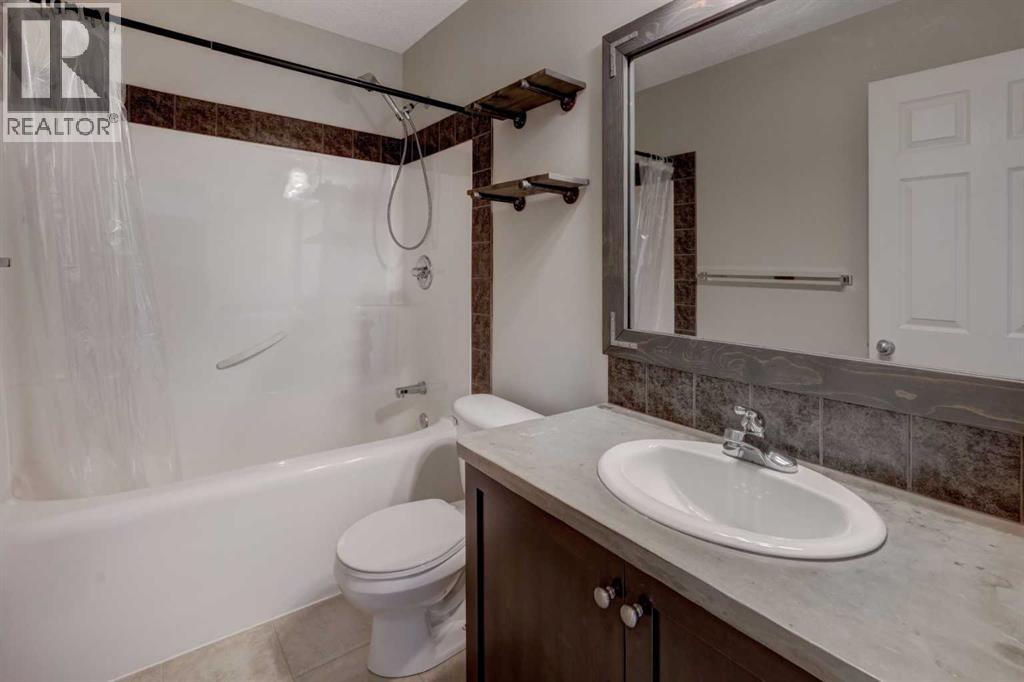 Single Family House for Sale in  Royal Oak Terrace NW Royal Oak Calgary 