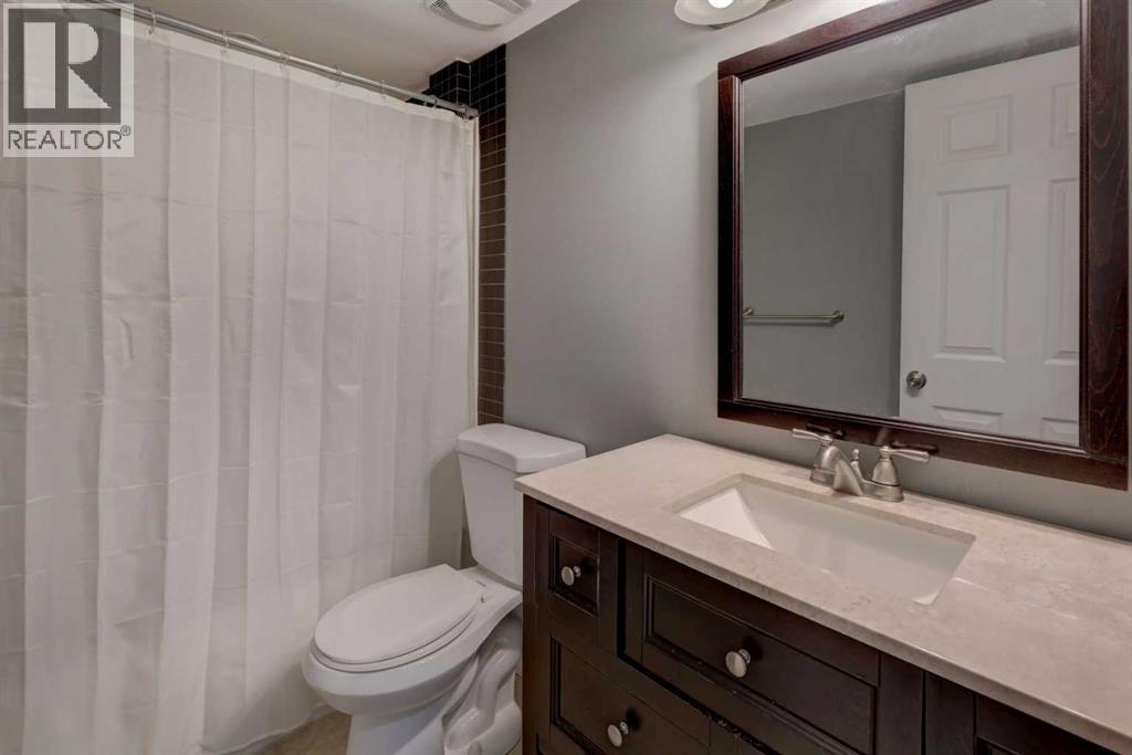 Single Family House for Sale in  Royal Oak Terrace NW Royal Oak Calgary 