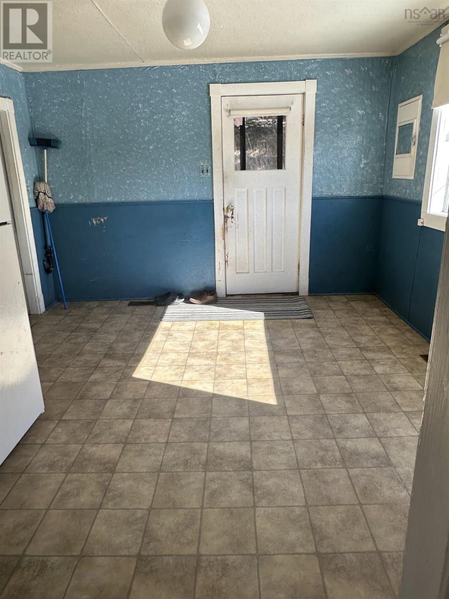 Property 22 of 26 of 12728 Highway 4 Highway