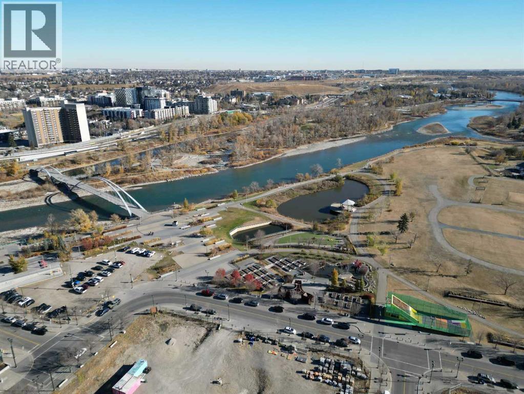 Single Family House for Sale in    Avenue SE Downtown East Village Calgary 