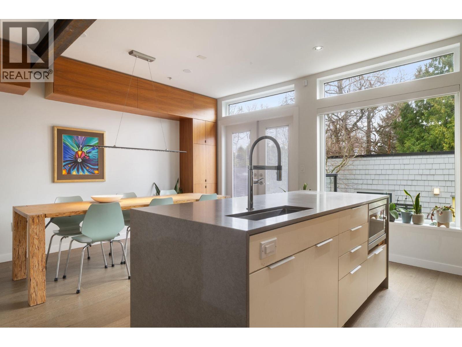 1928 TEMPLETON DRIVE, Vancouver