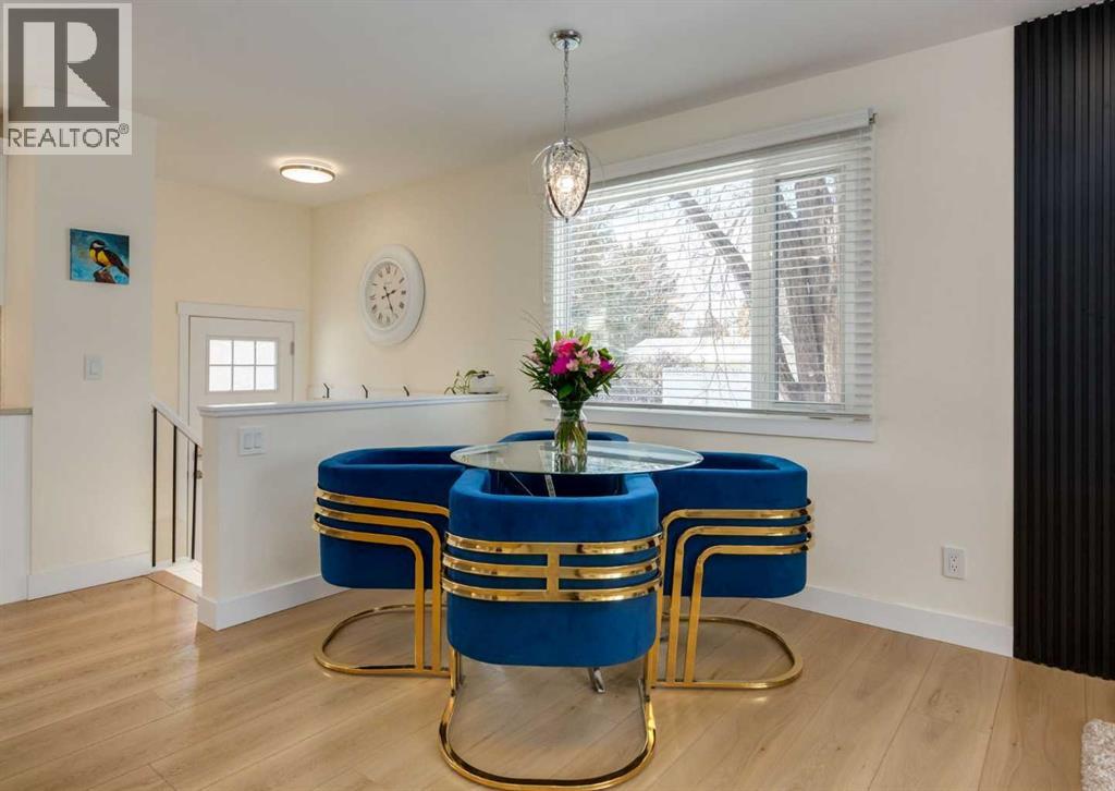 Single Family House Bungalow for Sale in  Valiant Drive NW Varsity Calgary 