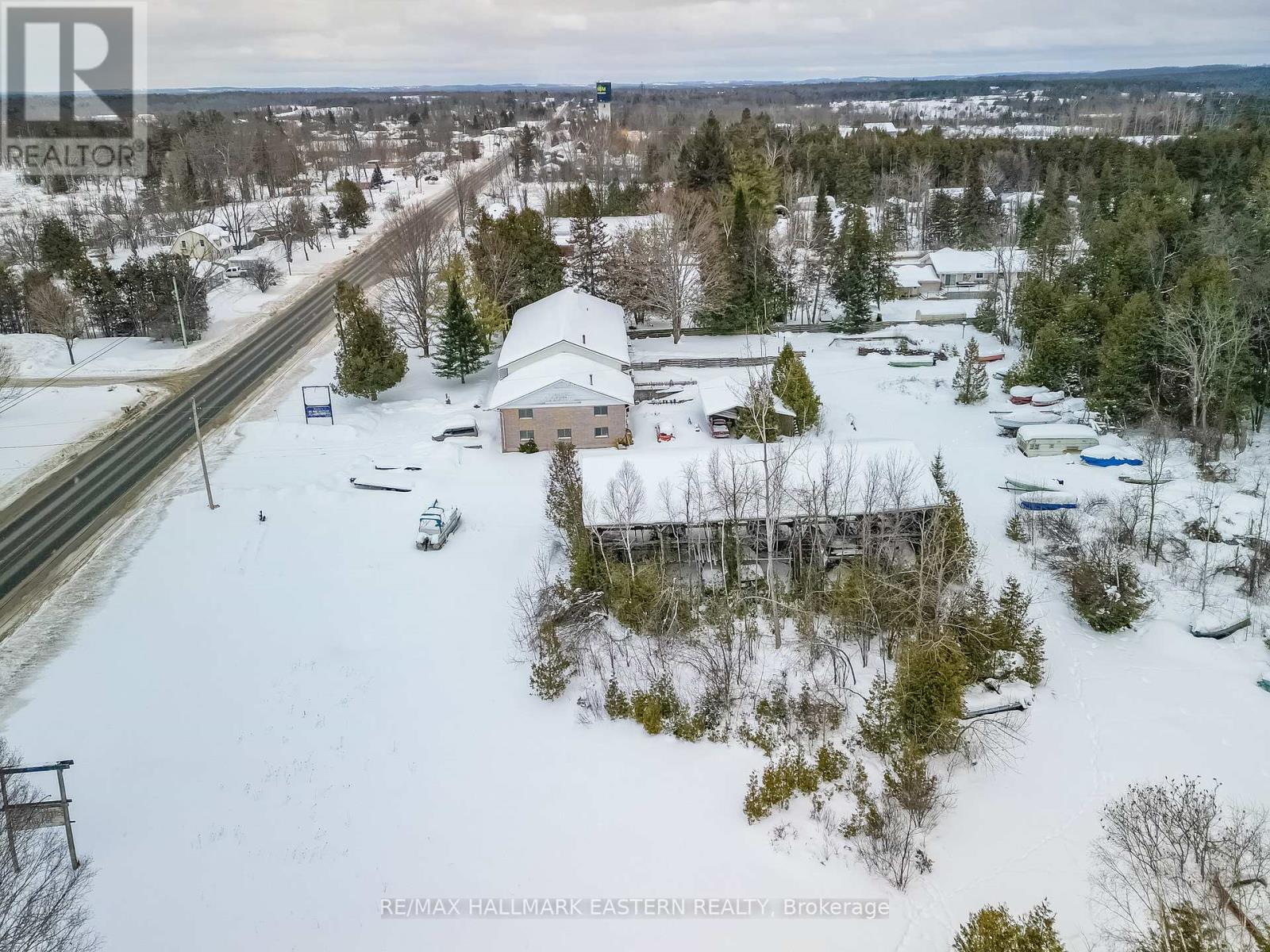 228 COUNTY RD 46 - 43