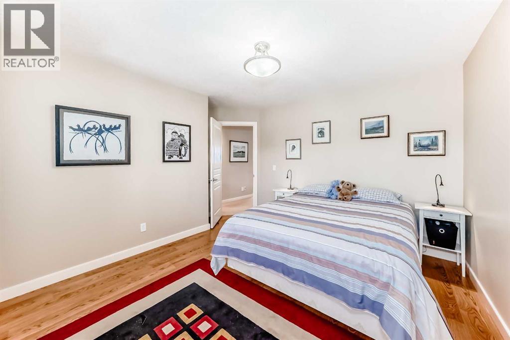 Single Family House for Sale in  Rocky Ridge Drive NW Rocky Ridge Calgary 