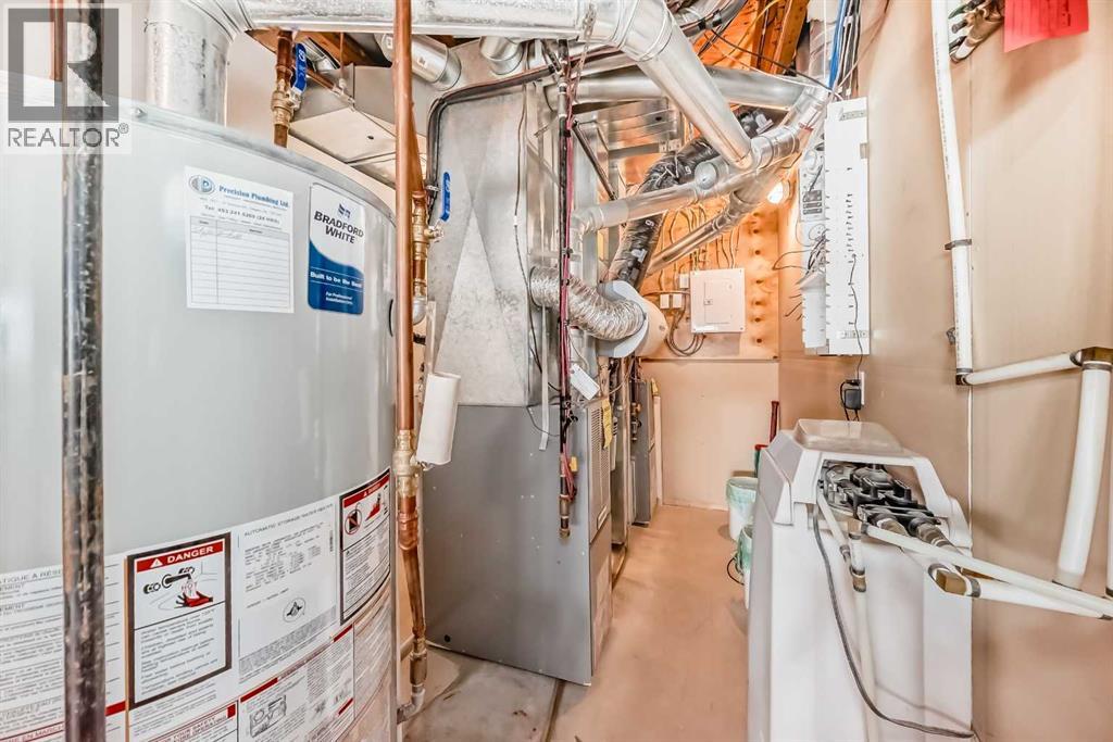 Single Family House for Sale in  Rocky Ridge Drive NW Rocky Ridge Calgary 