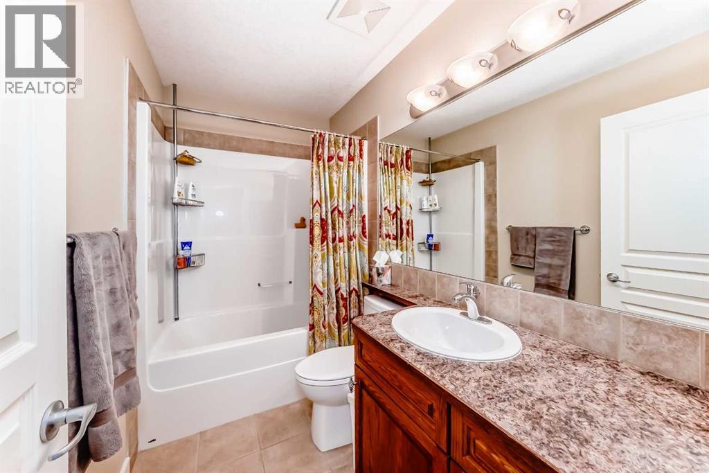 Single Family House for Sale in  Rocky Ridge Drive NW Rocky Ridge Calgary 