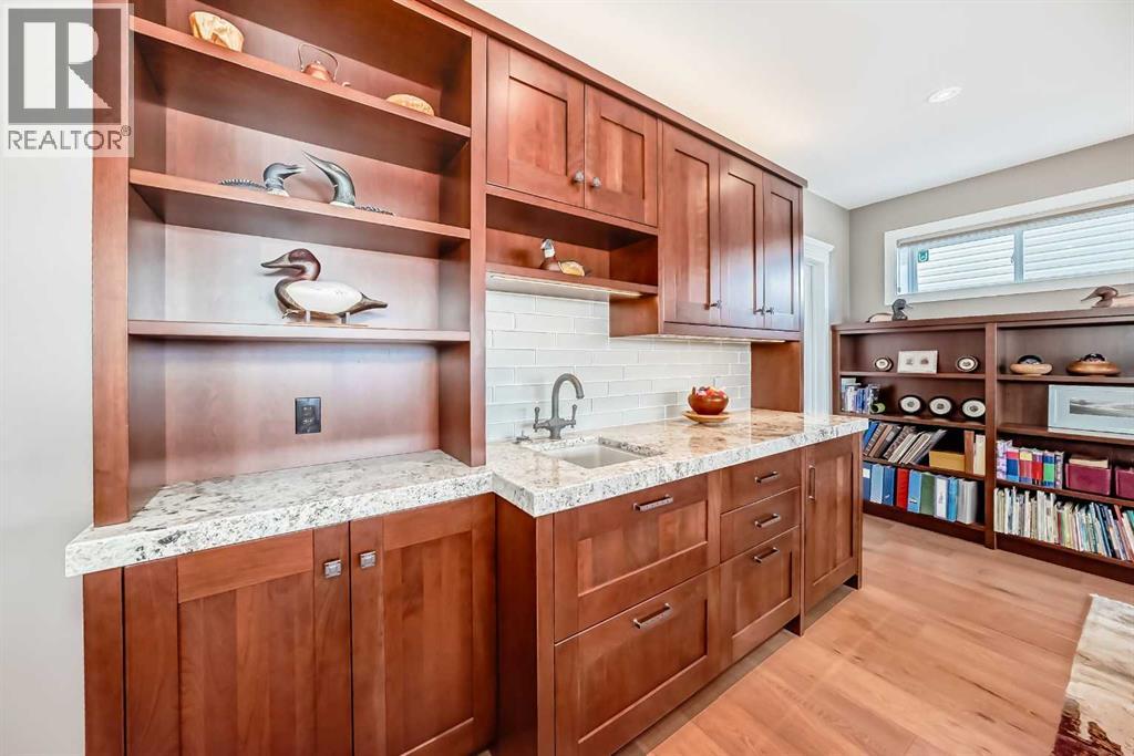 Single Family House for Sale in  Rocky Ridge Drive NW Rocky Ridge Calgary 