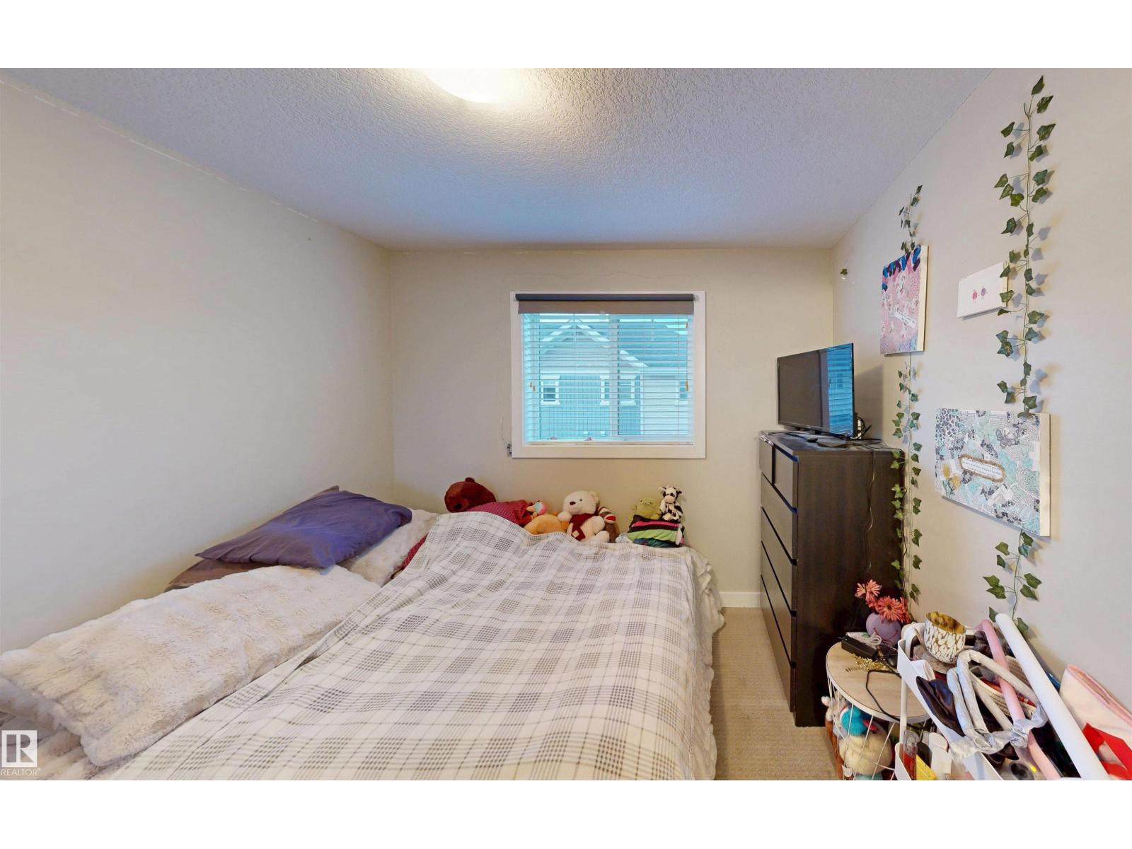 #90 9535 217 ST NW - 22