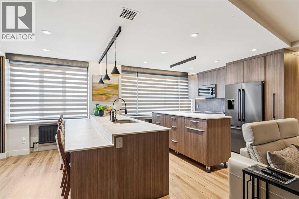 Single Family House for Sale in   Rideau Place SW Rideau Park Calgary 