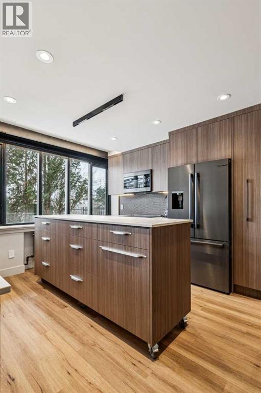 Single Family House for Sale in   Rideau Place SW Rideau Park Calgary 