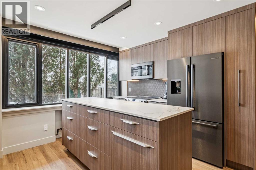 Single Family House for Sale in   Rideau Place SW Rideau Park Calgary 