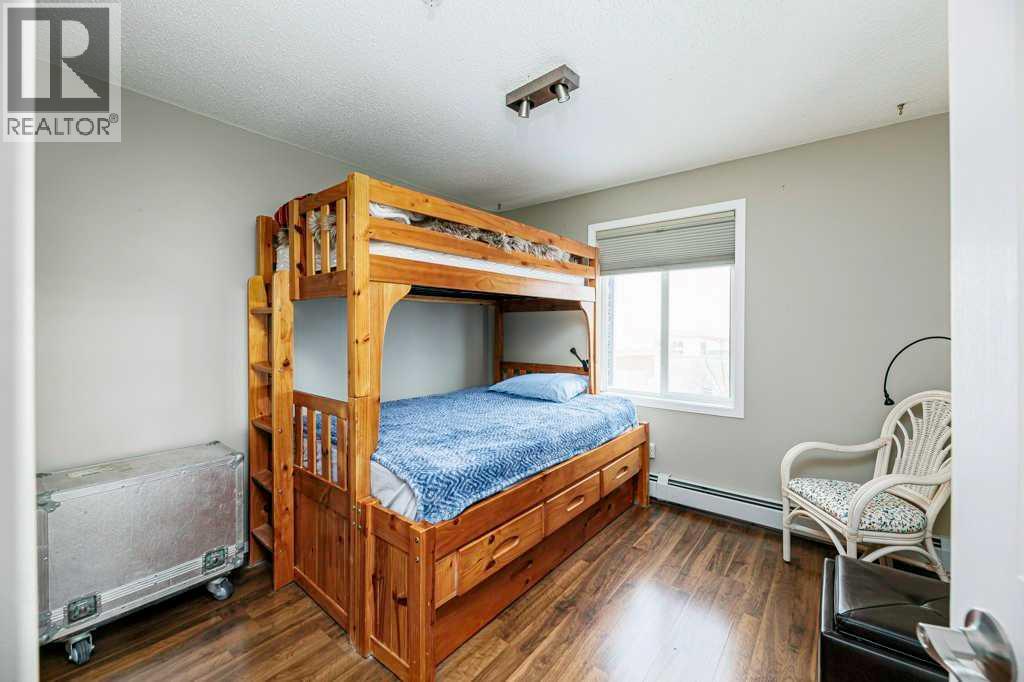 60 Lawford Avenue, Red Deer