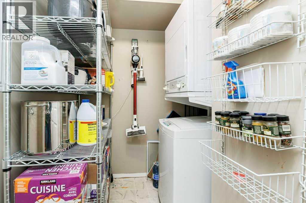 60 Lawford Avenue, Red Deer