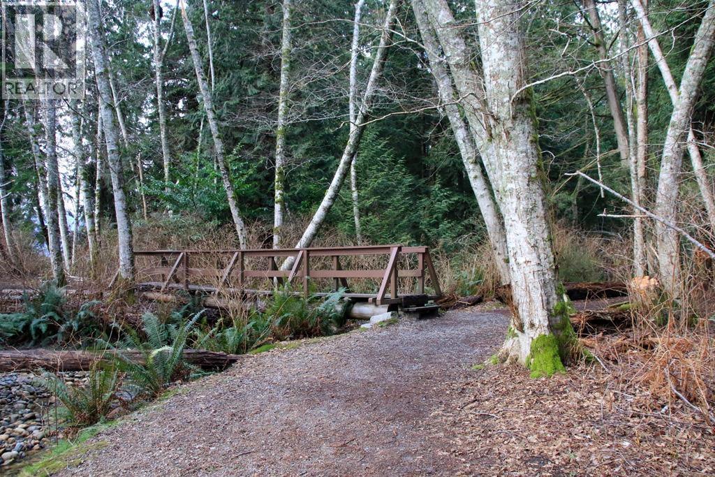 6343 MARMOT ROAD, Sechelt