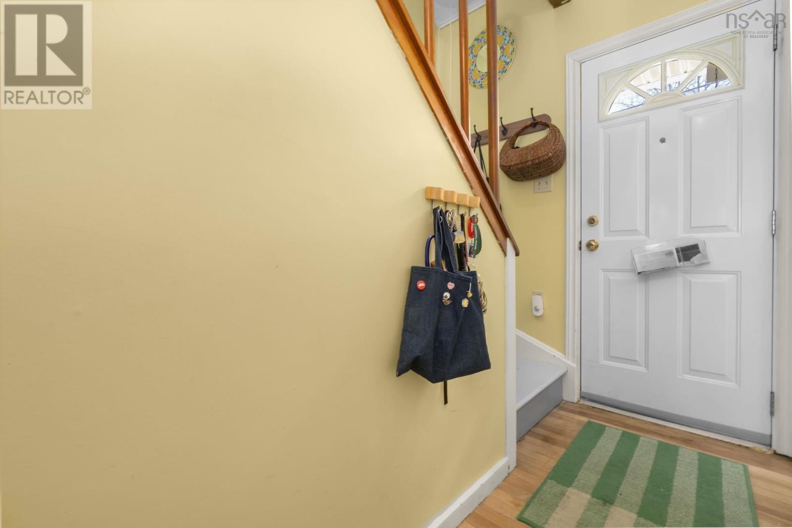 Property 2 of 49 of 6937 Vaughan Avenue