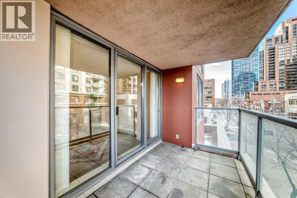 Single Family House for Sale in    Street SW Downtown West End Calgary 