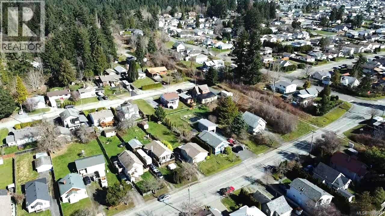 4469 Lathom Rd, Port Alberni