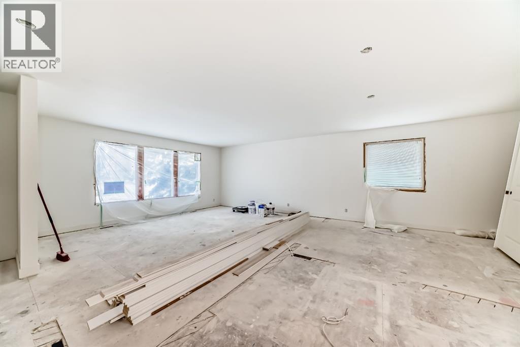 Single Family House for Sale in  Cannell Place SW Canyon Meadows Calgary 