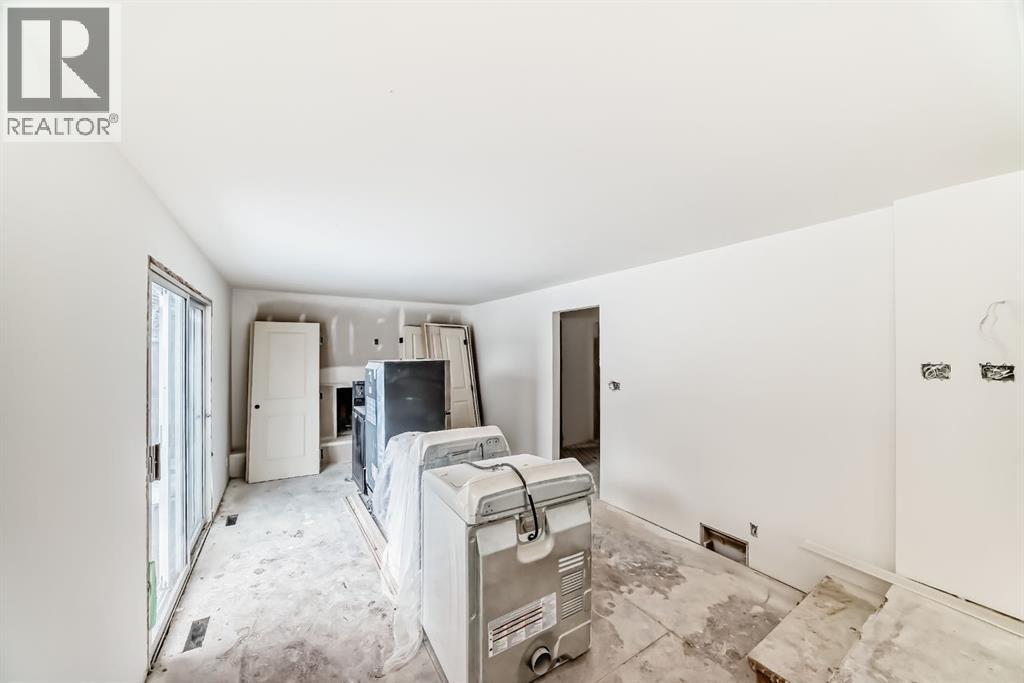 Single Family House for Sale in  Cannell Place SW Canyon Meadows Calgary 