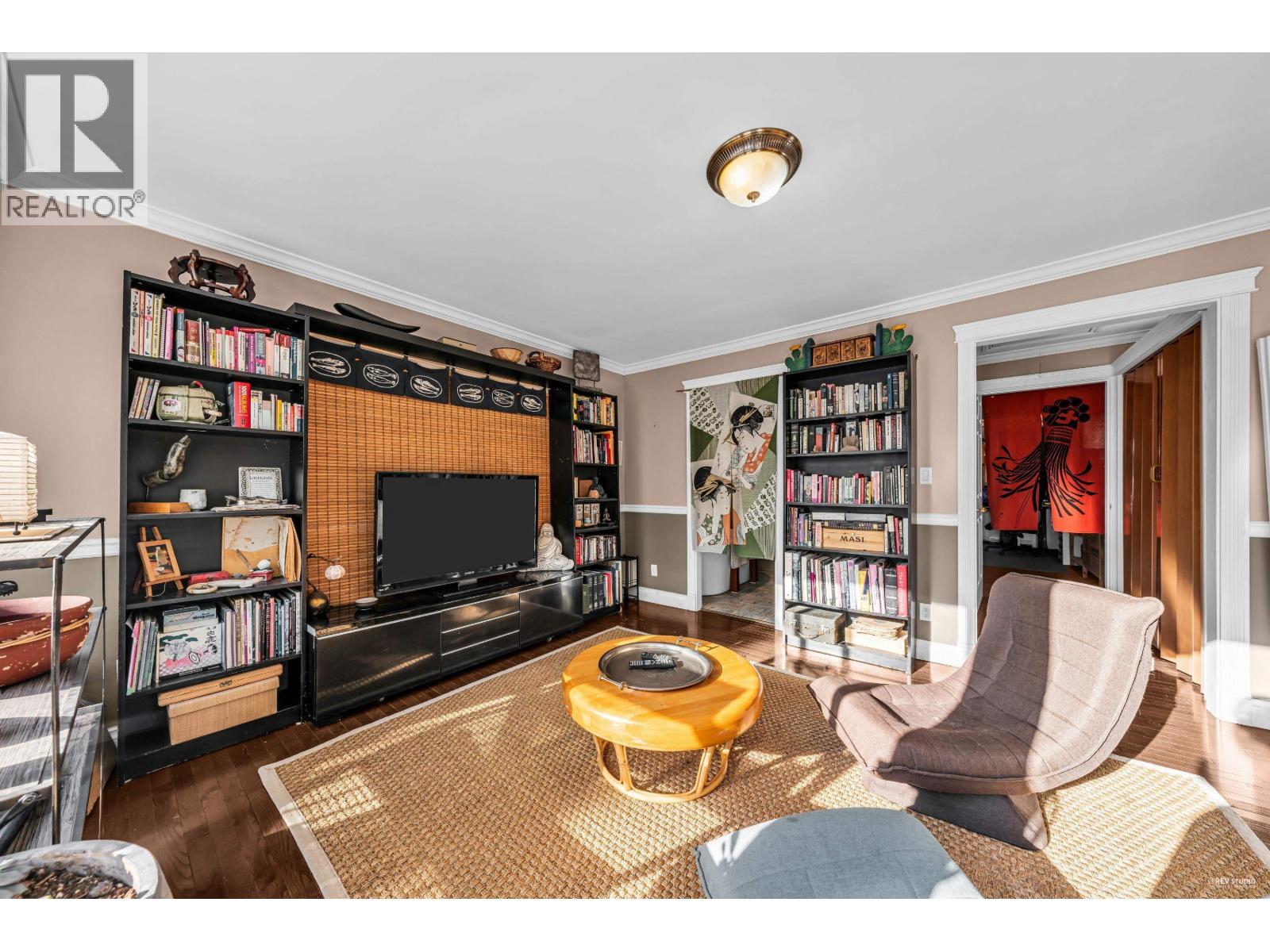 4621 WOODBURN PLACE, West Vancouver