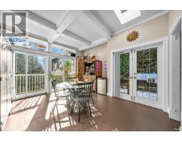 4621 Woodburn Place, West Vancouver, BC V7S2W8 Photo 14