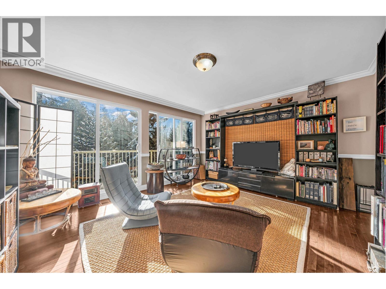 4621 WOODBURN PLACE, West Vancouver