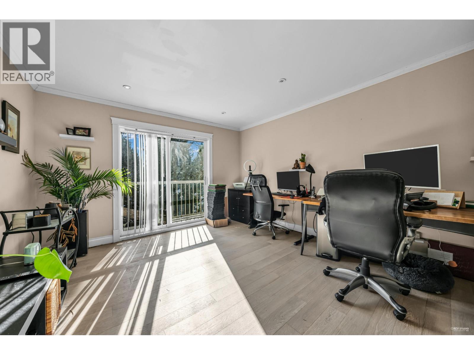 4621 WOODBURN PLACE, West Vancouver