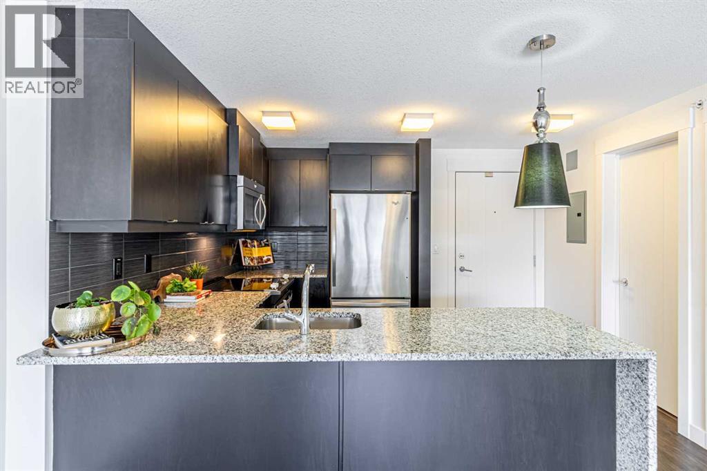 Single Family House for Sale in   Aspenmont Heights SW Aspen Woods Calgary 