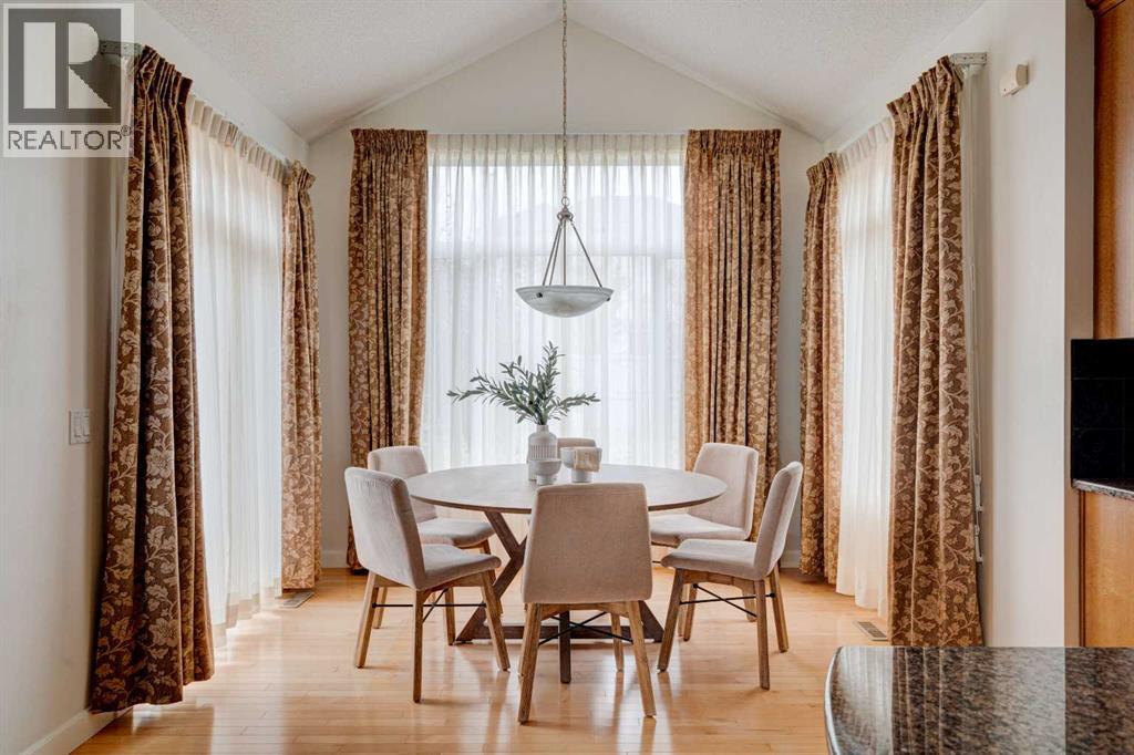 Single Family House for Sale in  Tuscany Estates Close NW Tuscany Calgary 