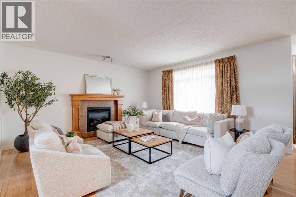 Single Family House for Sale in  Tuscany Estates Close NW Tuscany Calgary 